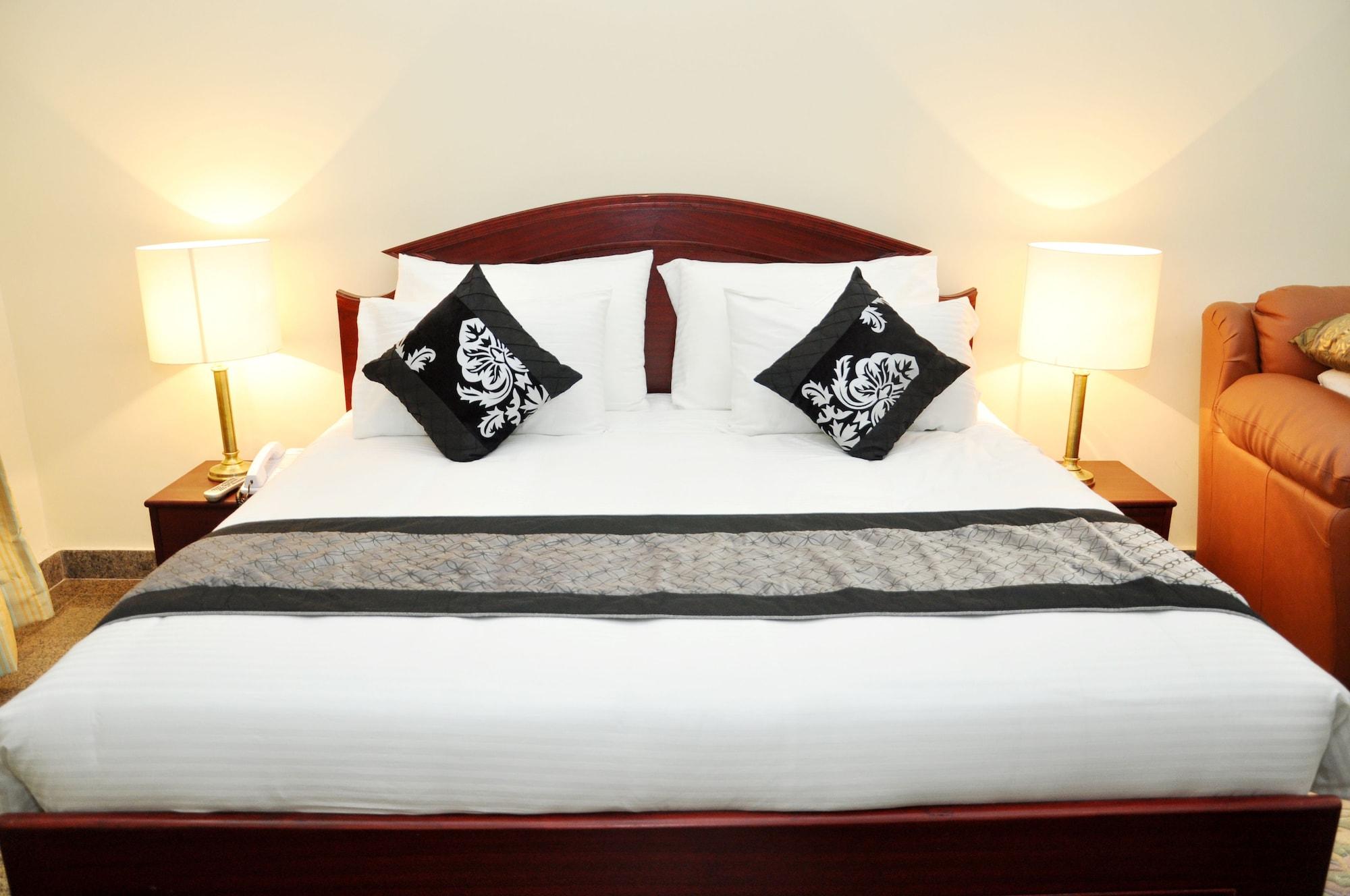 Oyo 367 Hotel Forest Green New Delhi Extérieur photo