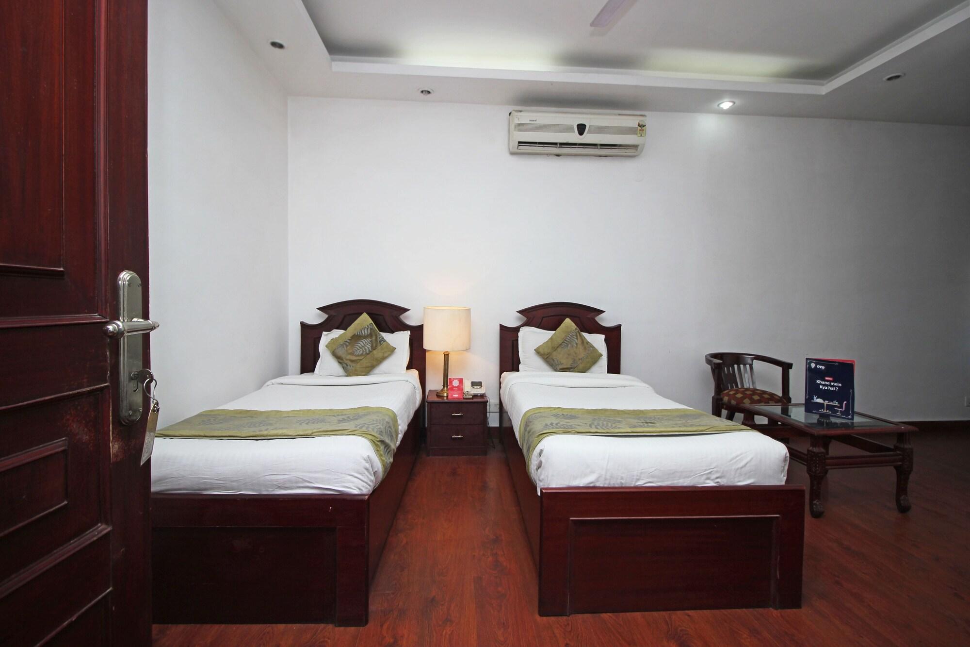 Oyo 367 Hotel Forest Green New Delhi Extérieur photo