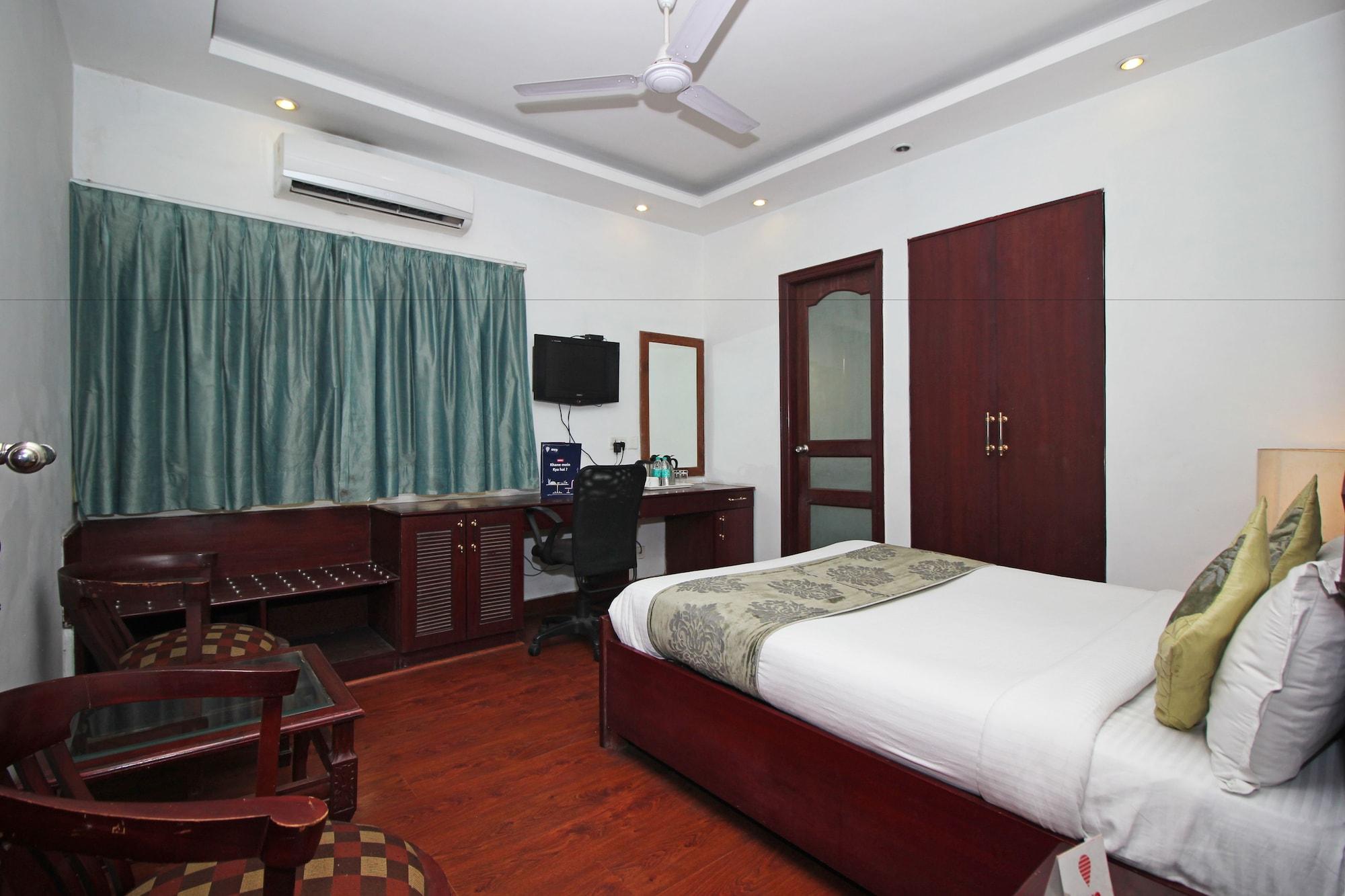 Oyo 367 Hotel Forest Green New Delhi Extérieur photo