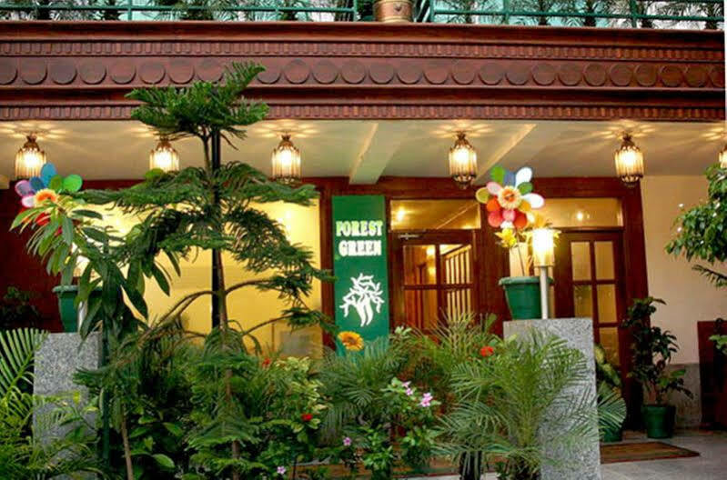 Oyo 367 Hotel Forest Green New Delhi Extérieur photo